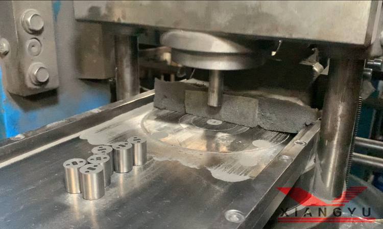 锁具锁芯弹子用粉末冶金还是机加工？大批量小规格件粉末冶金更省成本